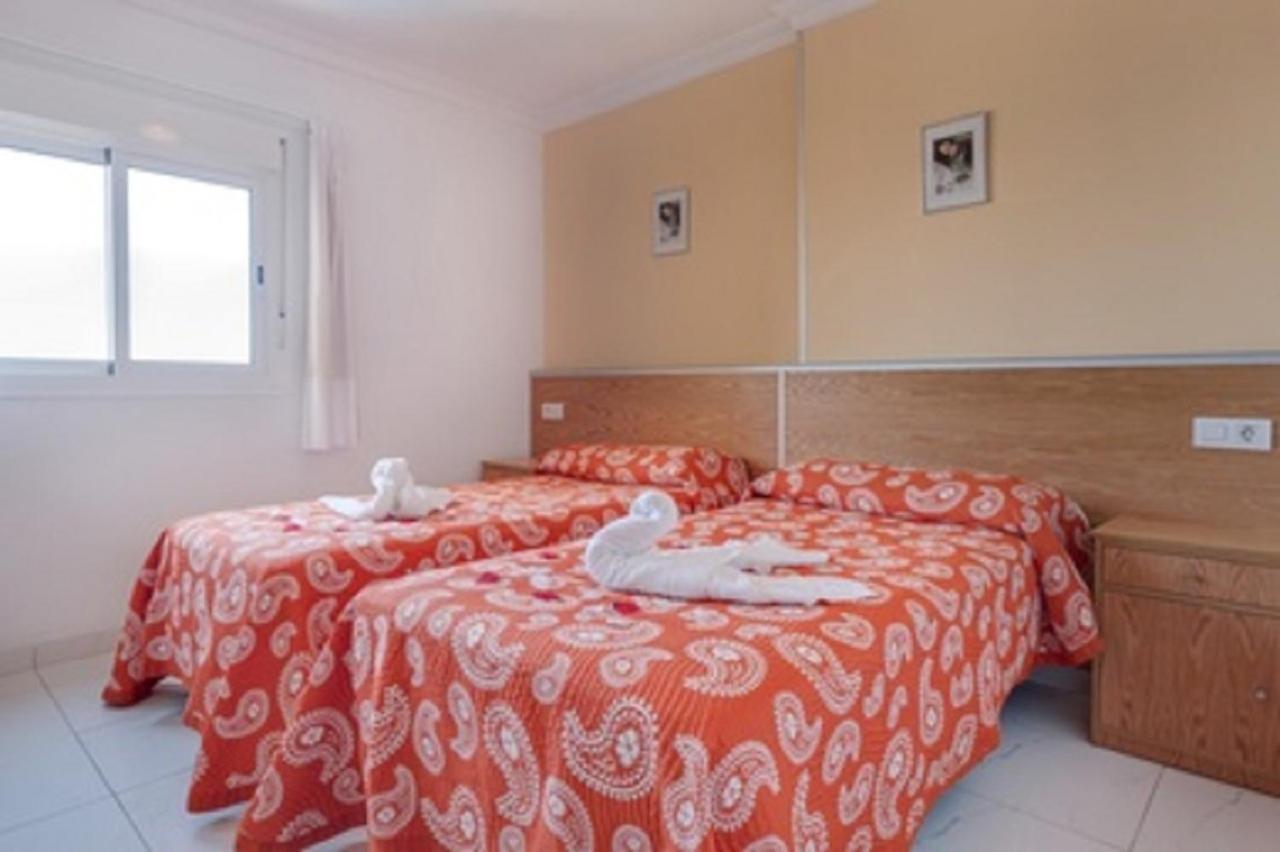 Torres Del Sol Los Cristianos Apartment Лос Кристианос Екстериор снимка