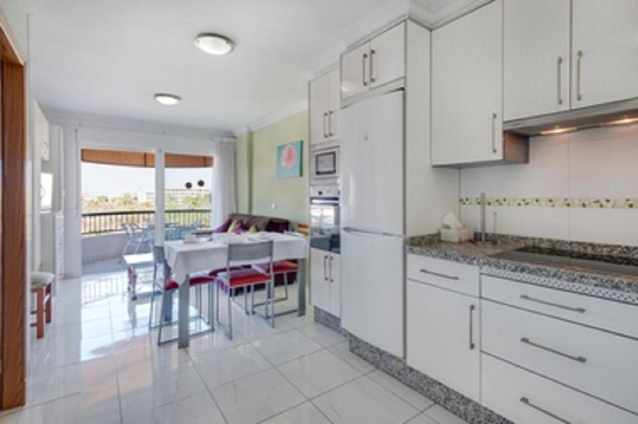 Torres Del Sol Los Cristianos Apartment Лос Кристианос Екстериор снимка
