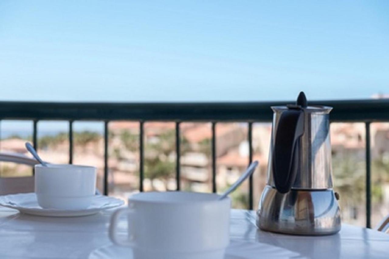 Torres Del Sol Los Cristianos Apartment Лос Кристианос Екстериор снимка