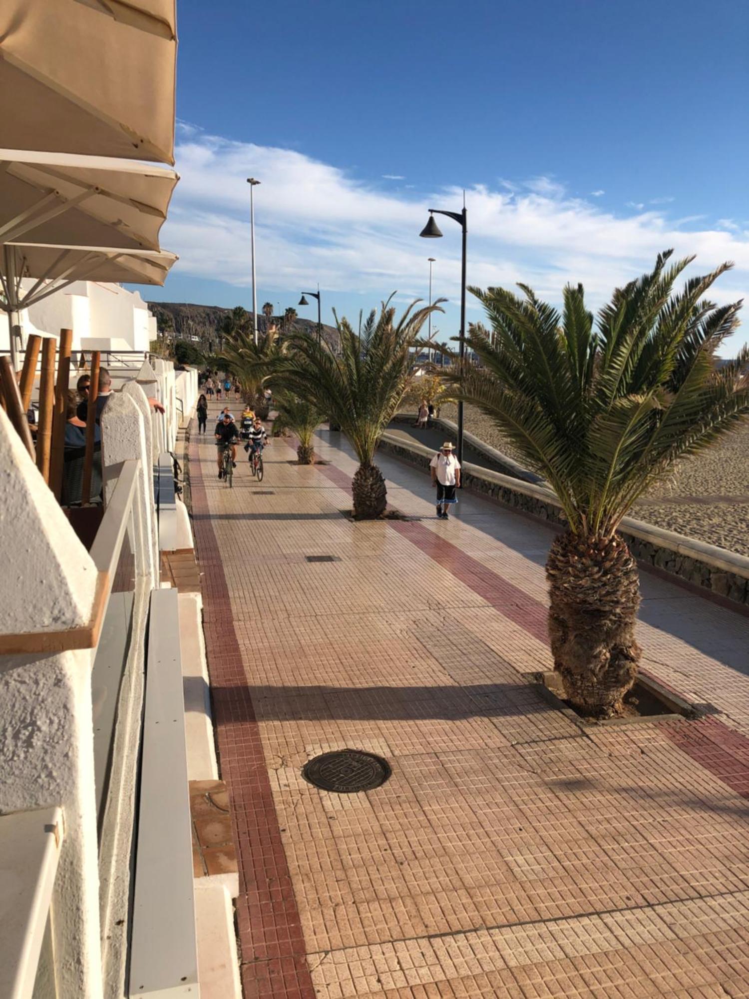 Torres Del Sol Los Cristianos Apartment Лос Кристианос Екстериор снимка