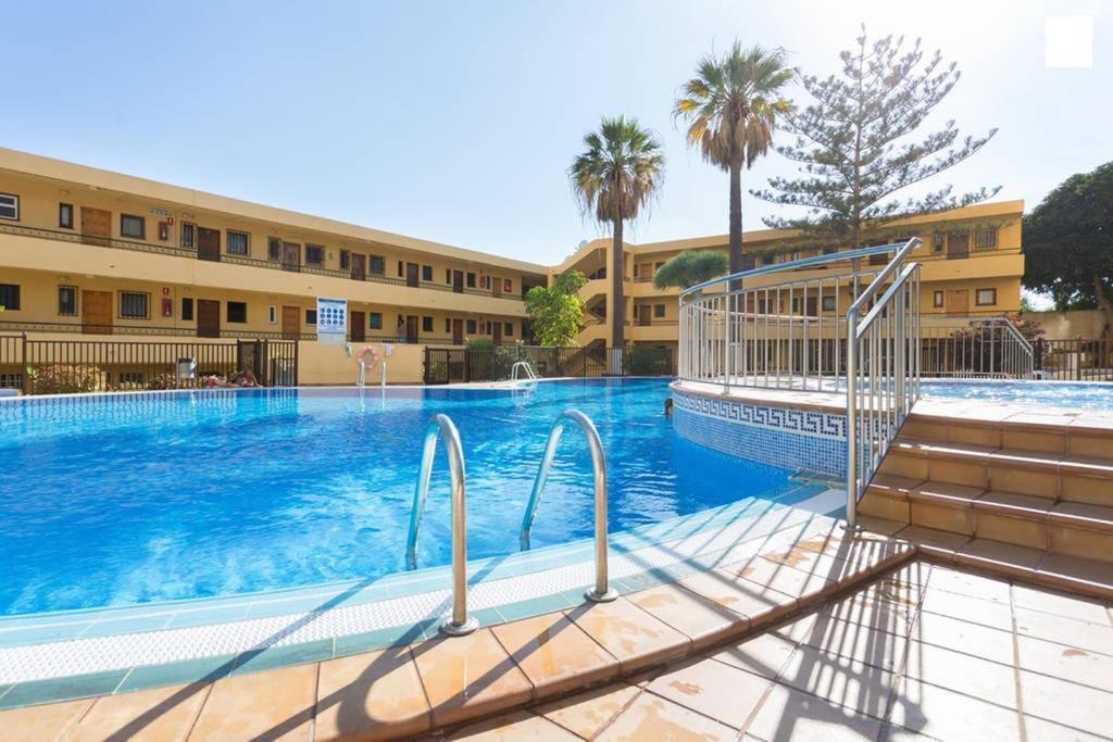 Torres Del Sol Los Cristianos Apartment Лос Кристианос Екстериор снимка